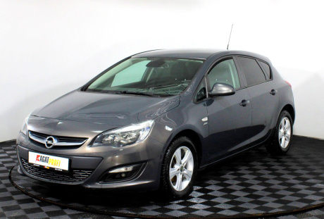 Opel Astra 2014 года с пробегом 116 086 км, фото 1