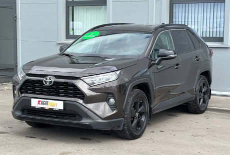 Toyota RAV 4 2021 года с пробегом 84 068 км, фото 1