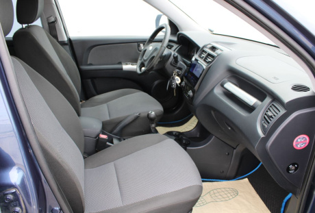 Kia Sportage 2010 года с пробегом 120 500 км, фото 12
