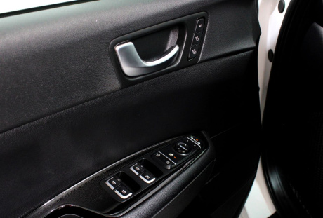 Kia Optima 2019 года с пробегом 102 372 км, фото 10