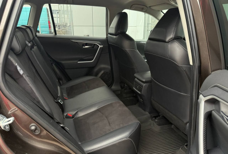 Toyota RAV 4 2021 года с пробегом 84 068 км, фото 14