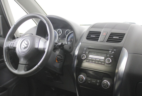 Suzuki SX4 2010 года с пробегом 157 712 км, фото 9