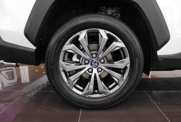 Toyota RAV 4 2024 года с пробегом 43 км, фото 15