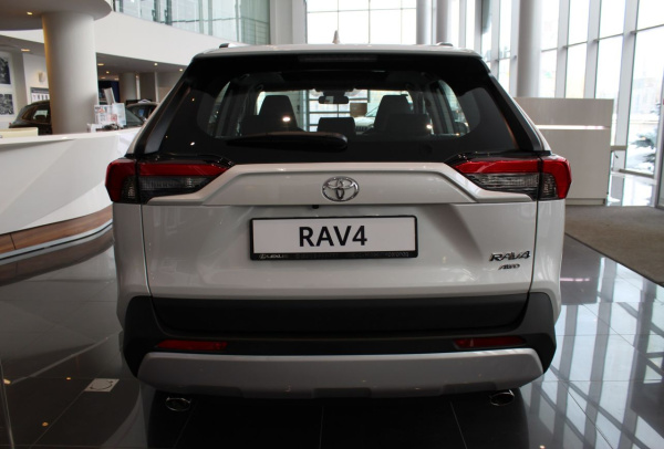 Toyota RAV 4 2024 года с пробегом 43 км, фото 8