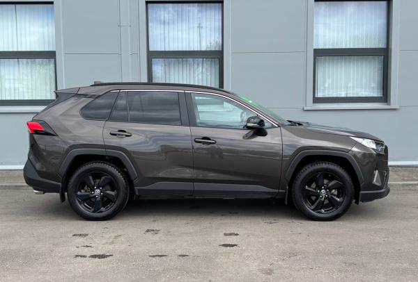 Toyota RAV 4 2021 года с пробегом 84 068 км, фото 4