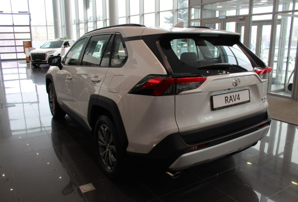 Toyota RAV 4 2024 года с пробегом 43 км, фото 6