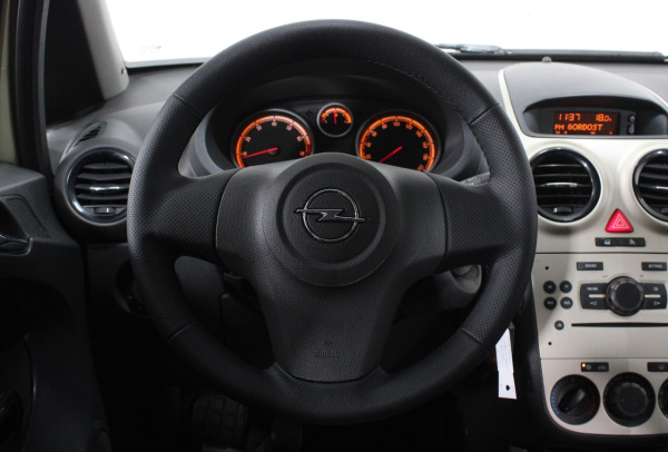 Opel Corsa 2007 года с пробегом 119 028 км, фото 16