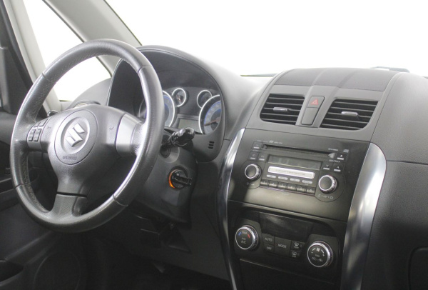 Suzuki SX4 2010 года с пробегом 157 712 км, фото 9